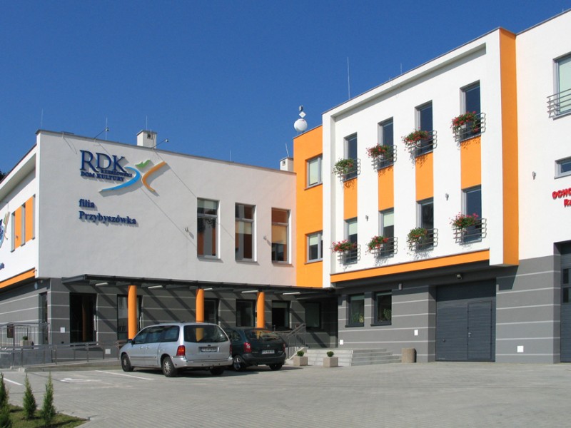 Dom kultury na rzeszowskim osiedlu Przybysz&oacute;wka